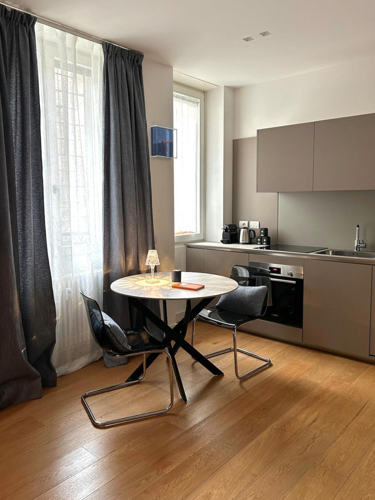Voltaottosuite - Comfort And Elegance In Moscova Milão Exterior foto